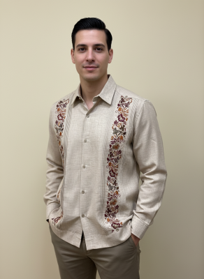 Guayabera Artesanal con Bordado Floral - Manga Larga